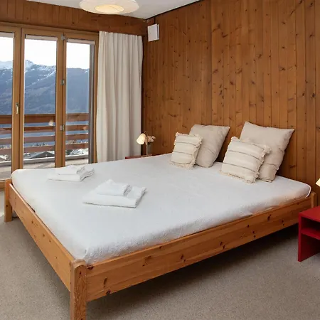 Porthos 37 By Interhome דירה