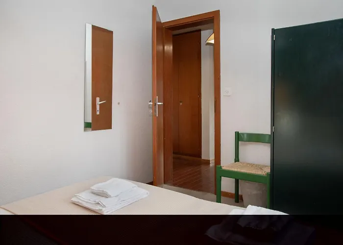 Porthos 37 By Interhome * فيربير